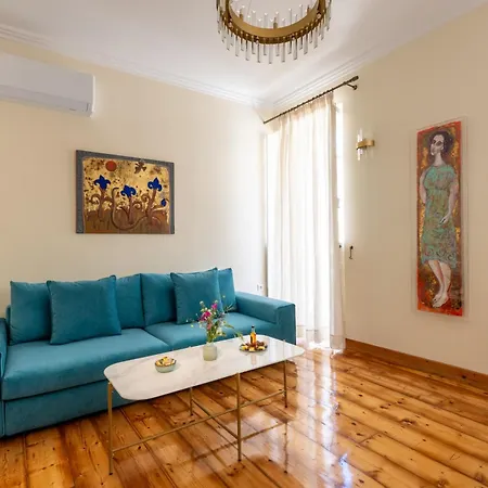 Casa Dell'arte Corfu, Next To St Spiridon Church *