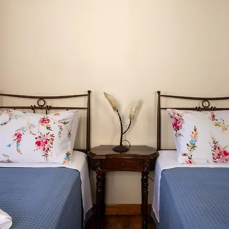 Apartment Casa Dell'arte Corfu, Next To St Spiridon Church